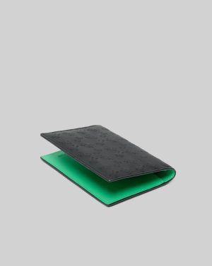 PASSPORT HOLDER - MO2400062